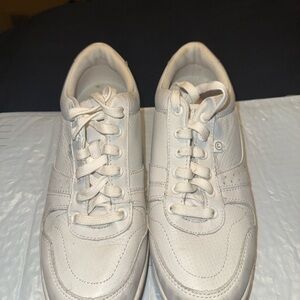 Women’s rockports White/offwhite Leather Sneakers 6.5
